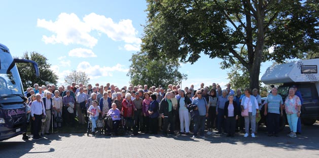 Zahlreiche Seniorinnen und Senioren aus Kaisten genossen die Reise ins Markgräflerland.