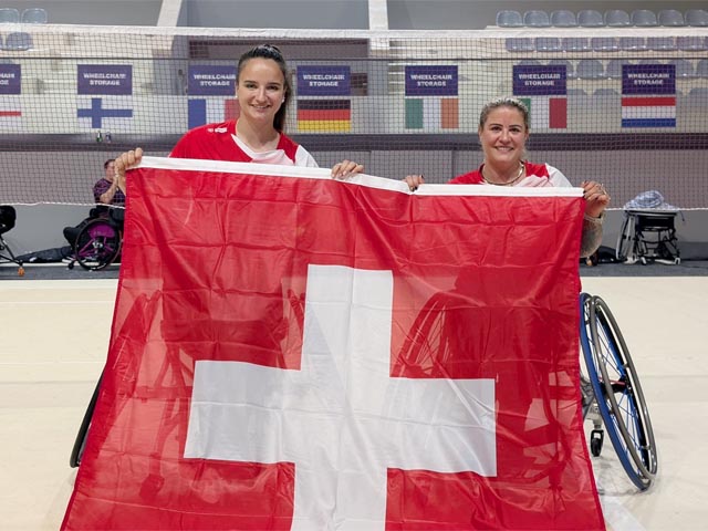 Die beiden Europameisterinnen 2023, Ilaria Olgiati (links) und Cynthia Mathez, nach dem EM-Halbfinaleinzug in Istanbul. Foto: Marc Lutz
