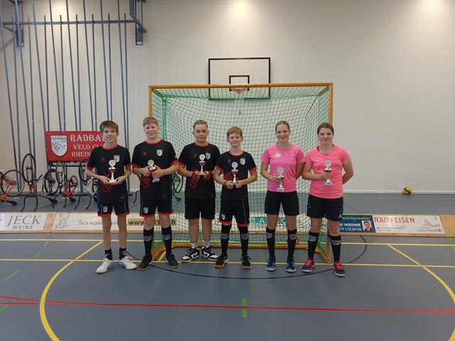 Die Teams der U 15 mit Jesse Zimmermann und Manuel Schneider, Giulio Petriella und Finn Frana sowie Amelie und Salome Lauber