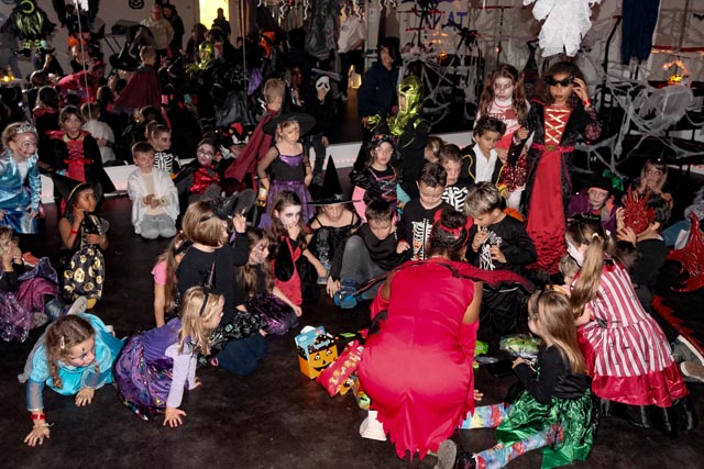 Gruselige und schaurig-schöne Gestalten gaben sich ein Stelldichein.