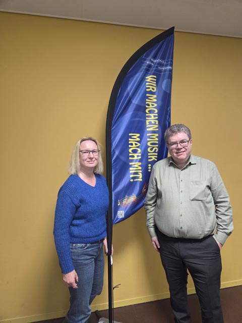 Julia Weiss, Präsidentin des Vereins MSRL, und Michael Vögeli, das neu gewählte und künftig für Finanzen zuständige Vorstandsmitglied