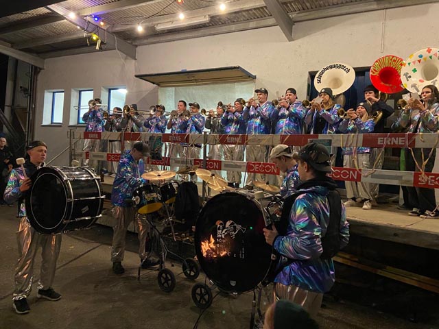 Die Sulzer Schruubegugger begeisterten. Foto: zVg