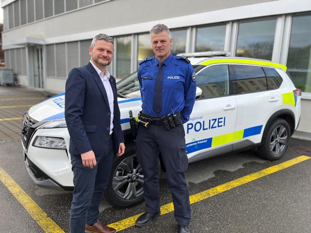 Blicken auf ein schwieriges Jahr für die Polizei zurück: Joël Lässer (links) und Hansueli Loosli. Foto: Valentin Zumsteg