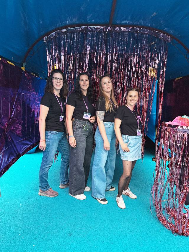 Die vier überglücklichen Initiantinnen Isabel Pfister, Jessica Neuhaus, Nina Egle und Marjolein Kohler (von links). Foto: zVg