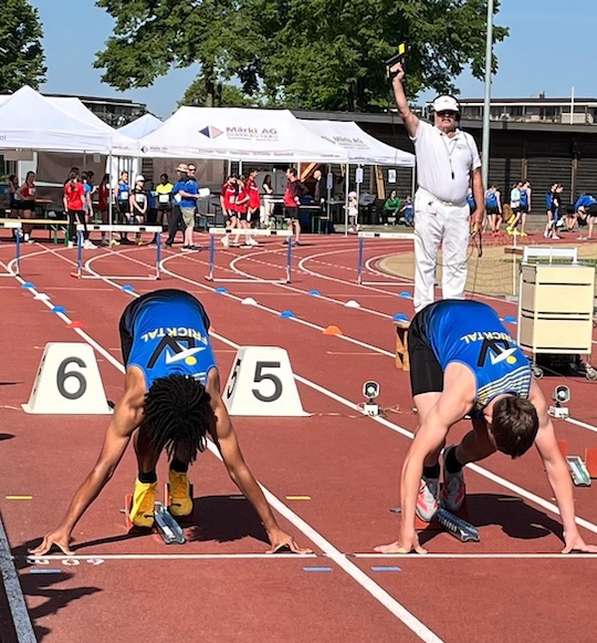 Maximale Konzentration am Start zum 60 Meter Sprint. Foto: zVg
