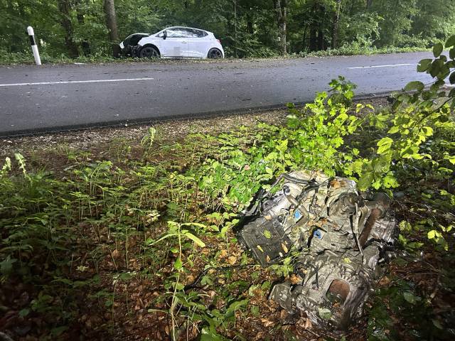 Grosser Sachschaden entstand bei einem Selbstunfall bei Zetzwil.