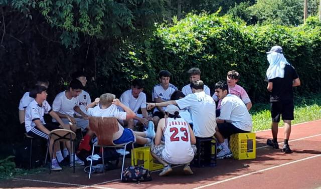 Vor dem Spiel werden die Fairplay-Regeln besprochen.