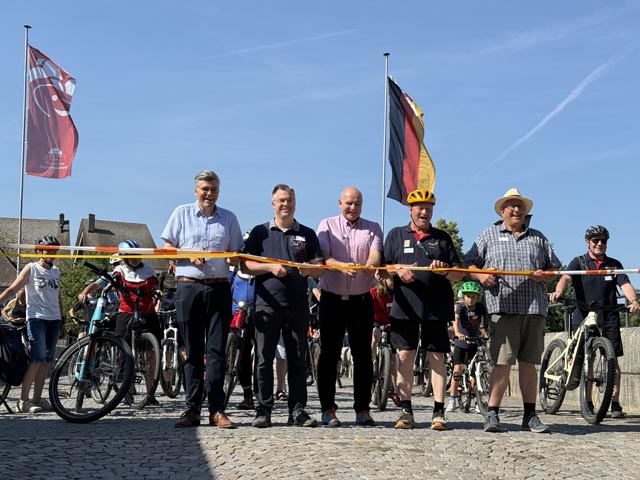 Offizielle Eröffnung des sowUp heute Morgen auf der Laufenbrücke. Foto: Susanne Hörth