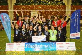 Aargauer Meister und Aargauer Cup-Sieger: Die Zweitliga-Mädels von Volley Smash 05 Laufenburg-Kaisten holt verdient zwei Gold-Medaillen. Foto: zVg
